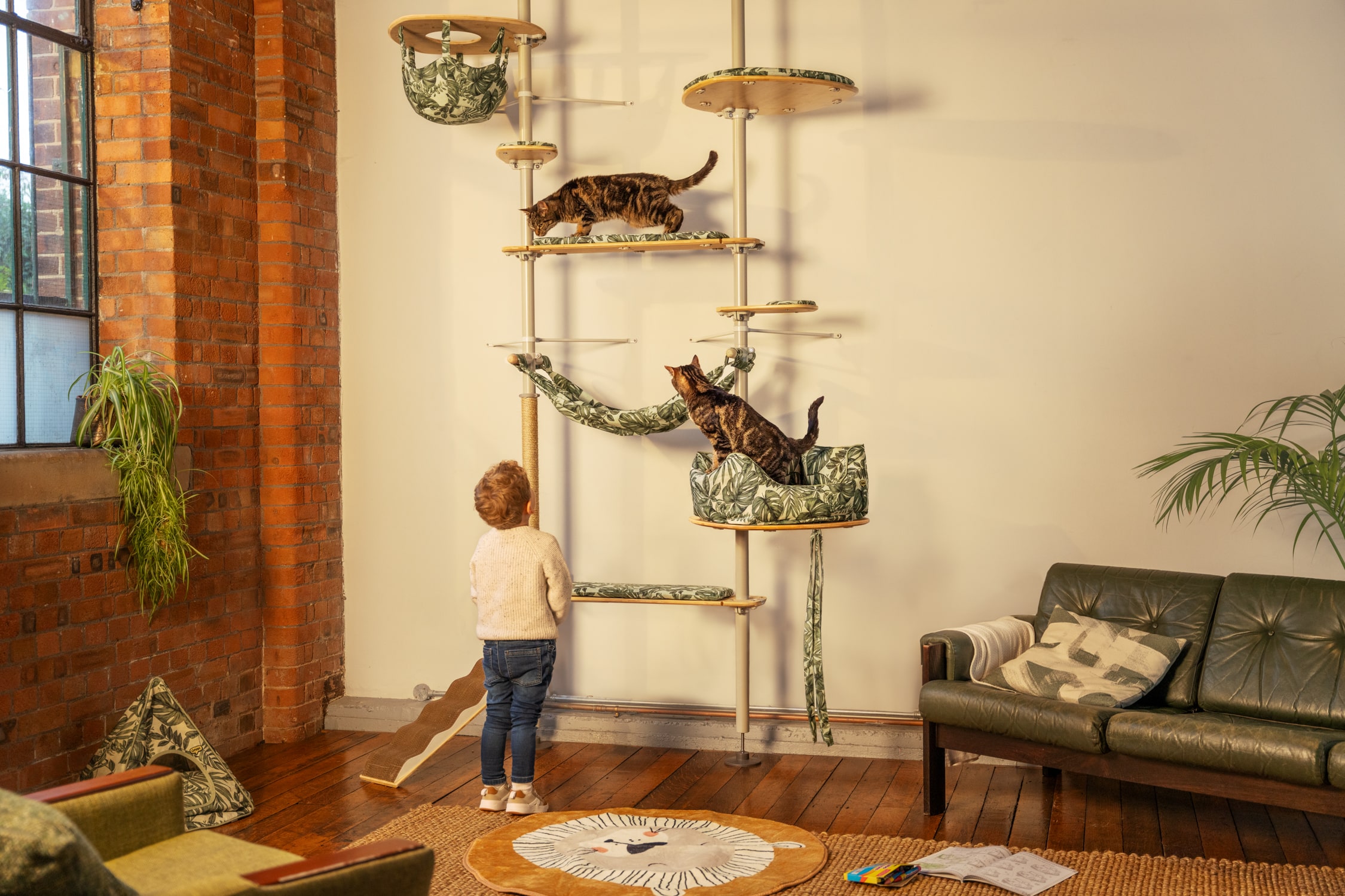 Albero per gatti da interni Freestyle nella stampa Secret Garden